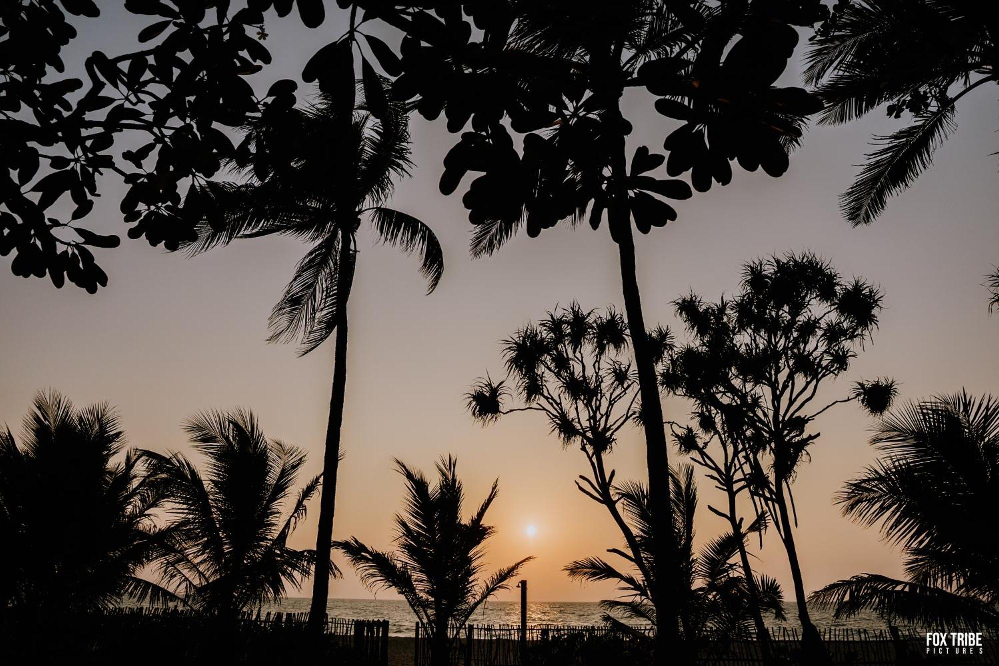 Earl'S Regent Negombo Otel Dış mekan fotoğraf